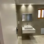 Yourself Apartment *