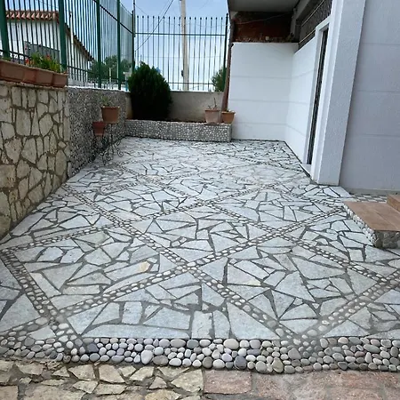 Apartament Yourself *