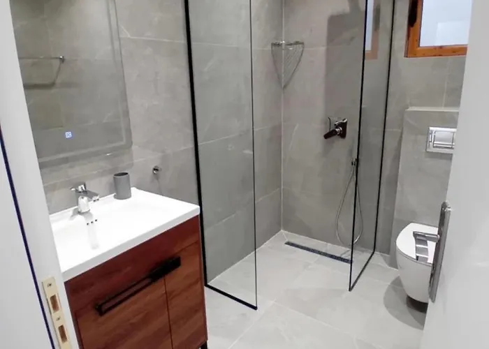 Yourself Apartment *